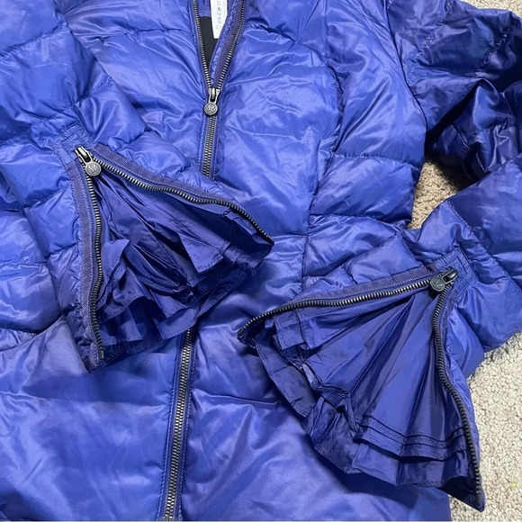 RARE Lululemon 650-fill premium goose down /Down Town Puffy in Pigment Blue 6 - Picture 8 of 15